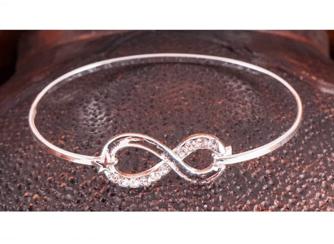 Armband lemniscaat
