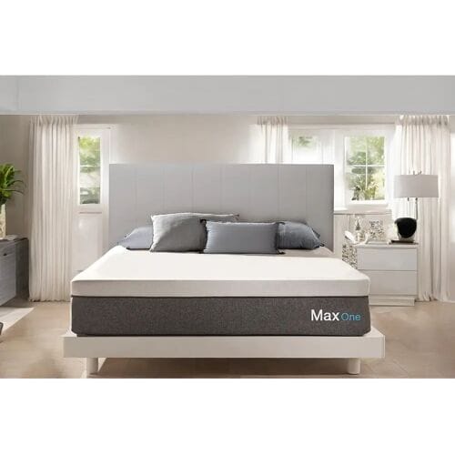 Max One Orthopaedic Matras - Ergonomisch - Visco-elastisch - 135 x 200 cm - Ondersteunt Spierherstel - Antibacterieel - 20 cm Dikte