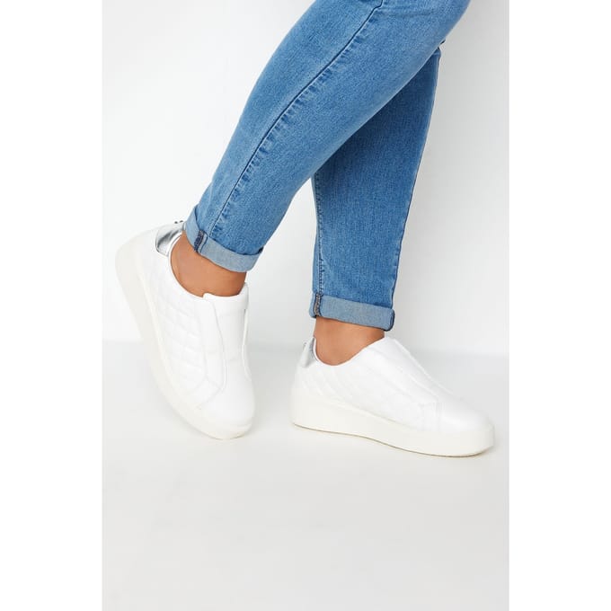 Yours Instapsneakers Met Doorgestikt Ontwerp In Een Extra Brede Pasvorm In Witsize 38EEE