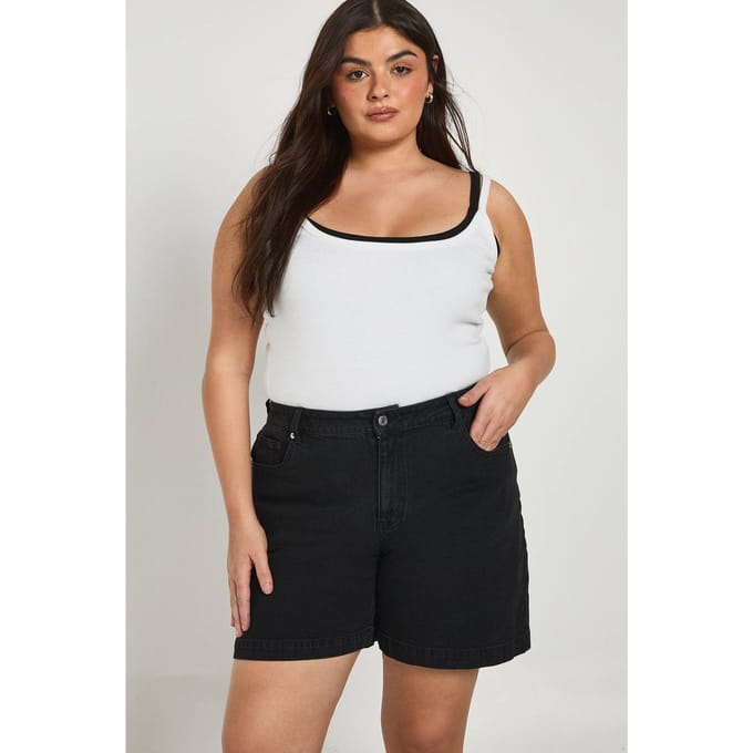 boohoo Dames Plus Boyfriend Denim Short | True Black | Maat: 54