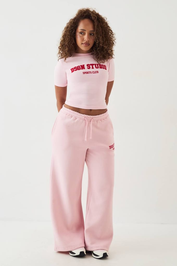 Dames Dsgn Studio Applique Geborduurd Baby T-shirt | Pink | Maat: Small