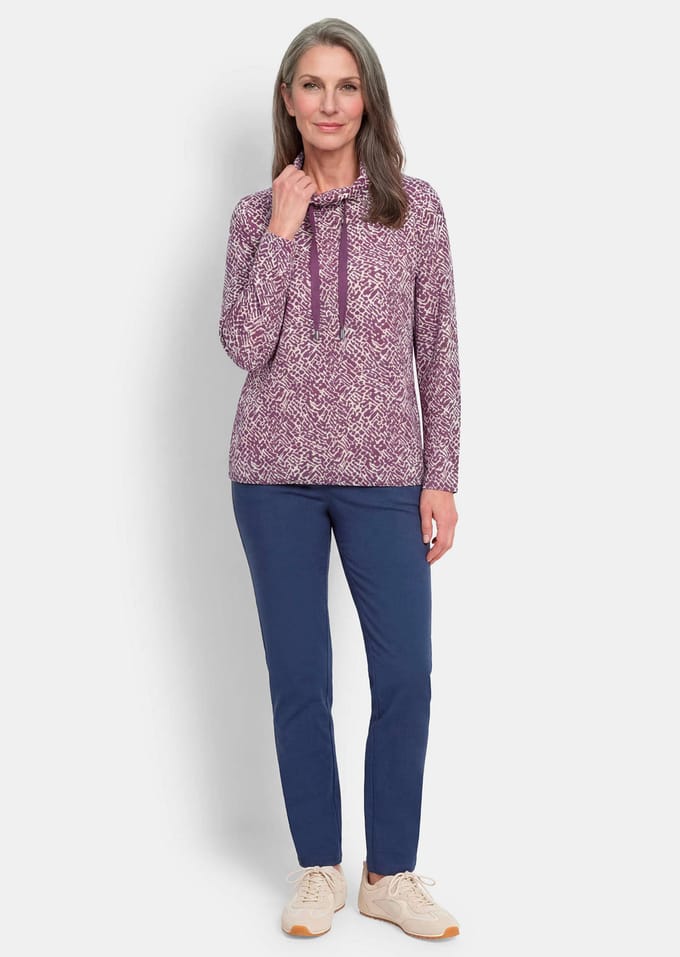 Sweatshirt van pluizige jersey - bessen / gedess. - Gr. 52 van Goldner Fashion