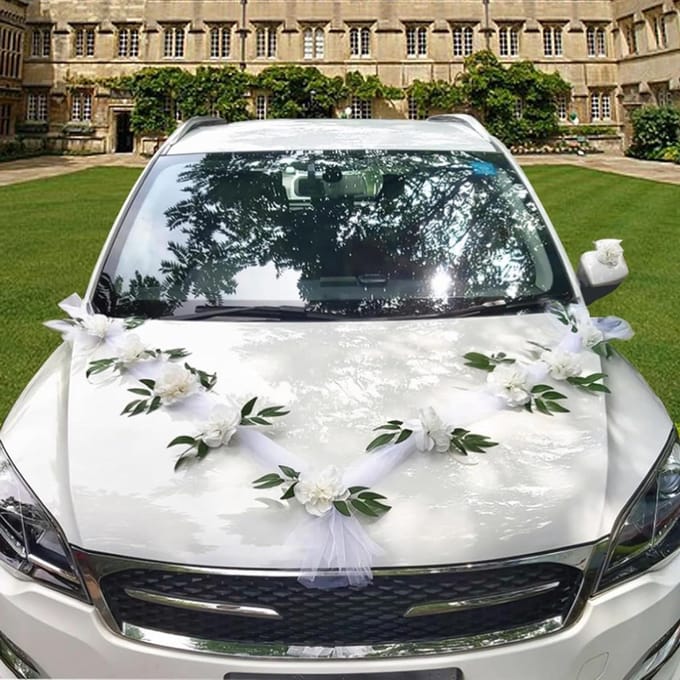 Bruiloft Auto Bloemen - Trouwauto Decoratie - Bruiloft Versiering - Handgemaakt Bloemstuk - Wit