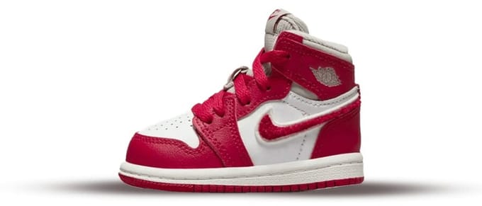 Air Jordan 1 High OG Varsity Red (TD) - Maat 25