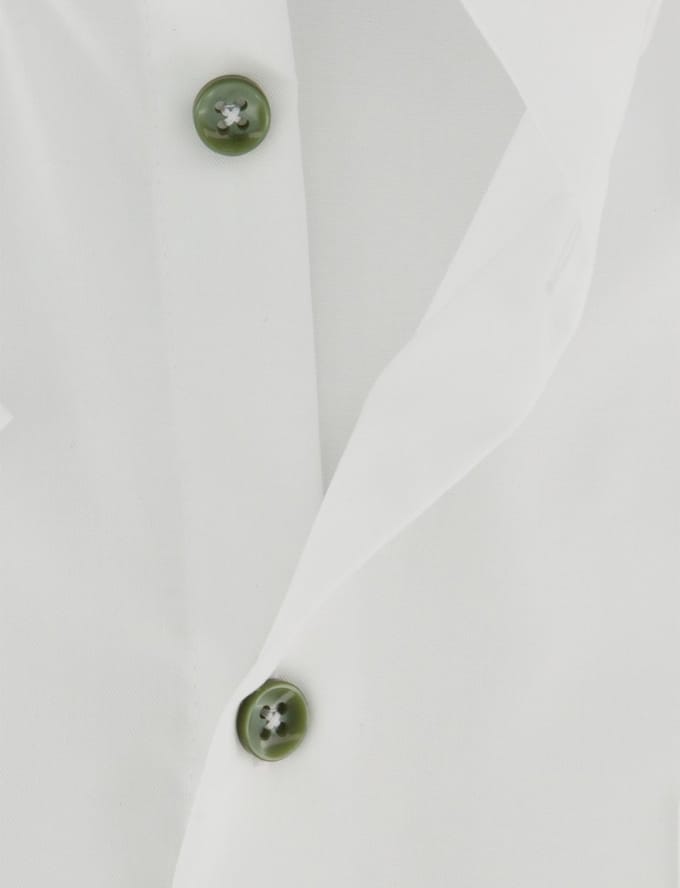 Wit Ledub overhemd korte mouw Modern Fit strijkvrij met groene knopen