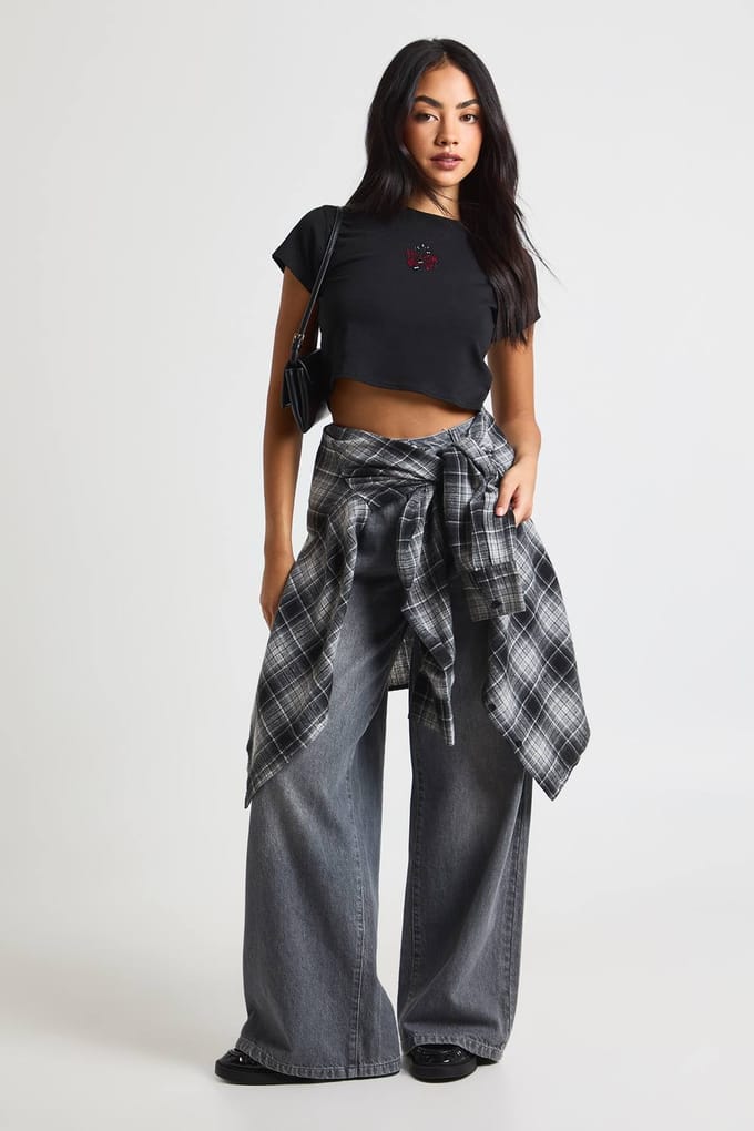 boohoo Dames Candycane Hoed Hotfix Baby T-shirt | Black | Maat: 8