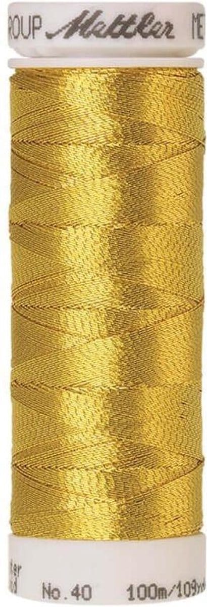 AMANN METALLIC GAREN, GOUD, 100M, Col. 0490, PER KLOSJE.