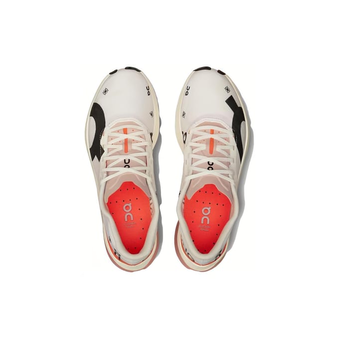 On Running Cloudboom Echo 3 Blanc Flamme (Aux femmes) Baskets pour femmes 3WD10490256 39 beige
