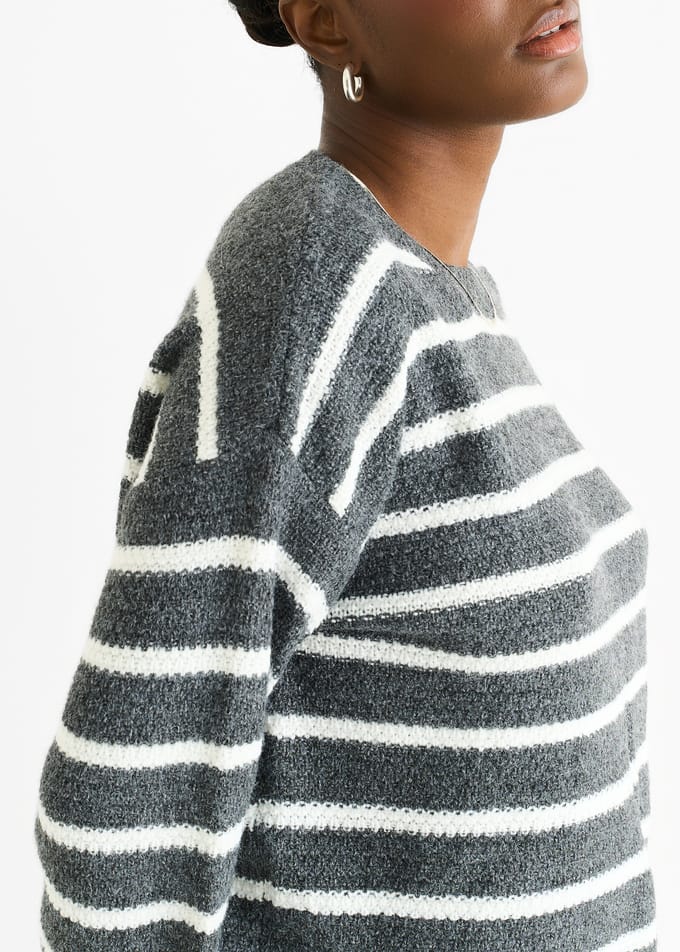 Grijze gestreepte oversized trui met grove brei