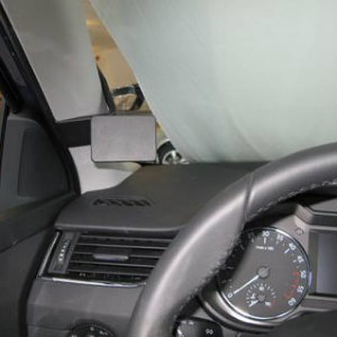 Brodit ProClip houder geschikt voor Skoda Octavia III 2013-2021 Left mount