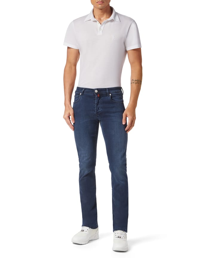 Jeans Recht Model