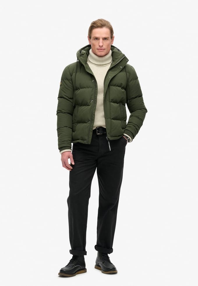 Superdry - Korte Everest pufferjas met capuchon - Heren - Gewatteerde jassen