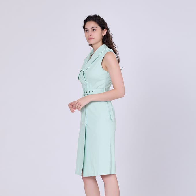 Trench -stijl mouwloze jurk met dubbele borsten