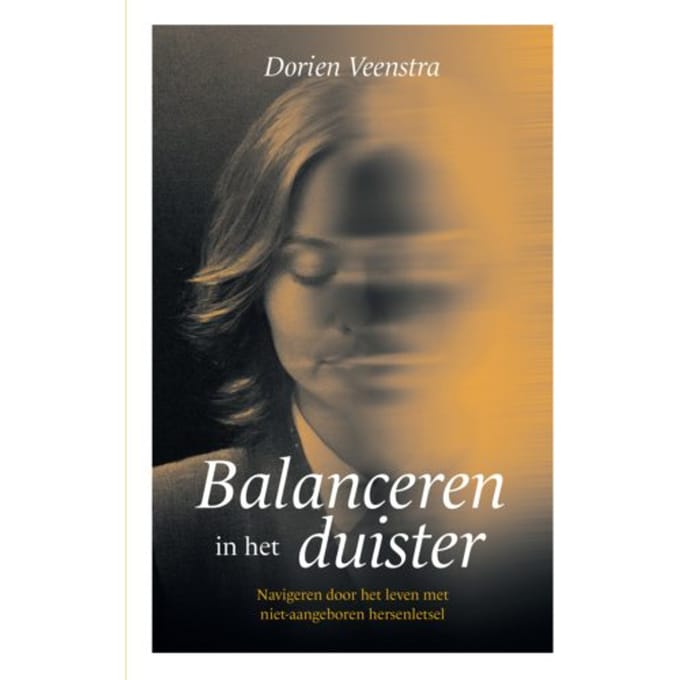 Balanceren In Het Duister - Dorien Veenstra