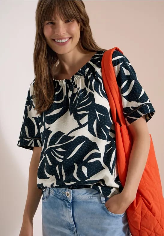 Carmen blouse met korte mouwen en bladprint