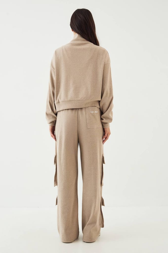 Dames DSGN Studio Geborstelde Rib Cargo Jogger | Stone | Maat: Medium