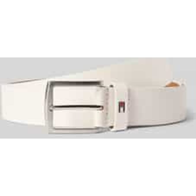 Riem van runderleer met doornsluiting, model 'NEWDENTON'