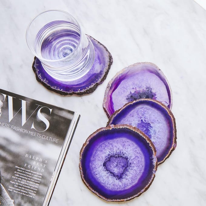Set van 4 Grote Natuurlijke Agate Geode Onderzetters met Houten Houder