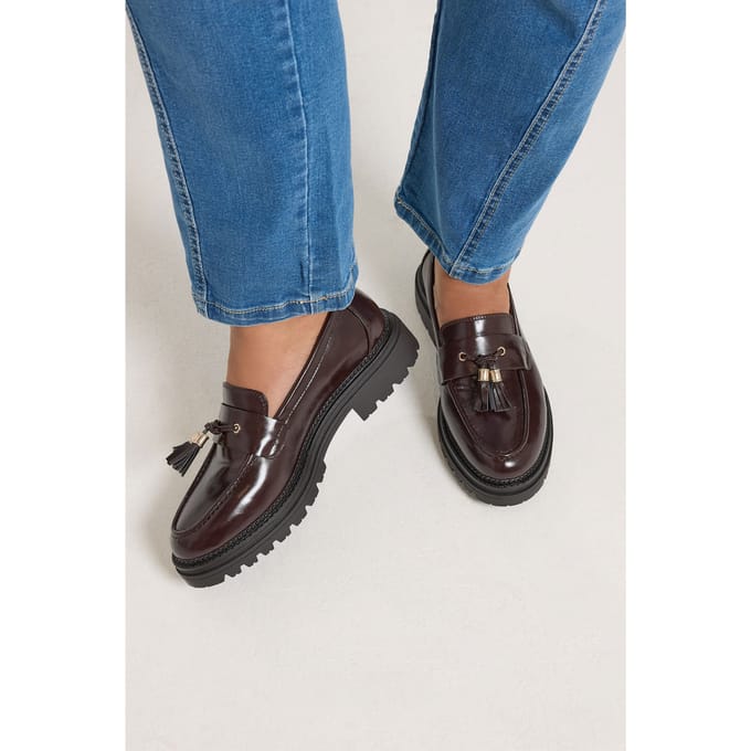 Yours Chocoladebruine Loafers Van Imitatieleer Met Kwastjes In Brede Epasvormsize 42E