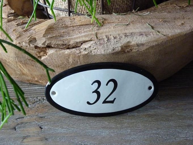 Emaille huisnummer 10x5 wit nr. 32