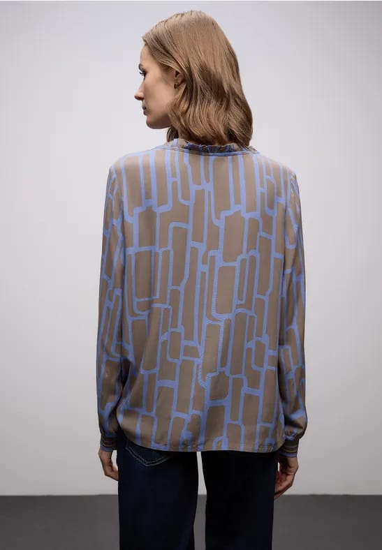 Gedessineerde tuniek met tape