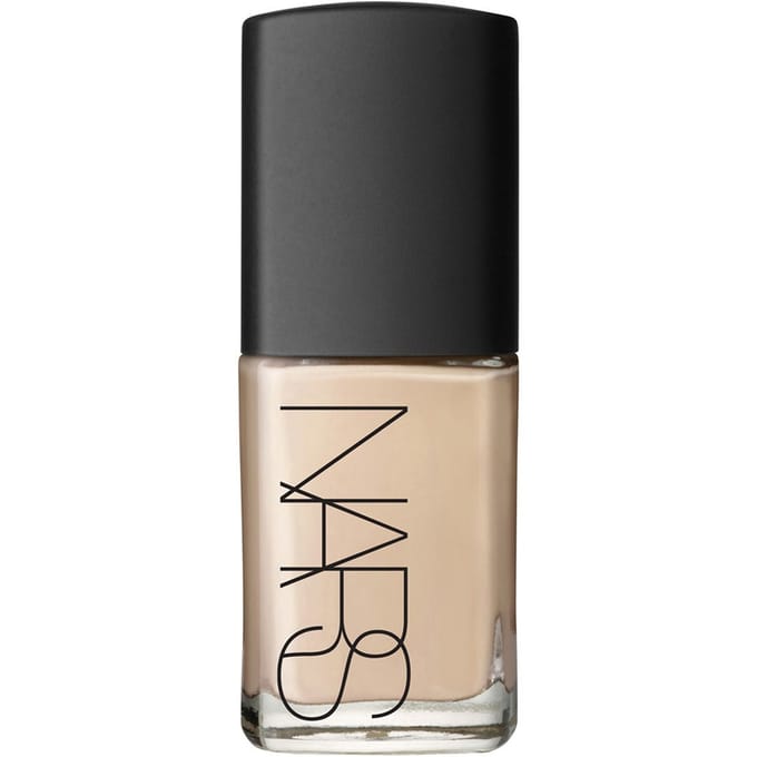NARS Cosmetics Sheer Glow Foundation (Verschillende Tinten) - Gobi