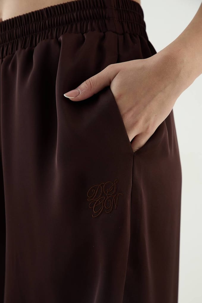 Dames Dsgn Studio Satijnen Wijde Pantalon | Chocolate | Maat: Medium
