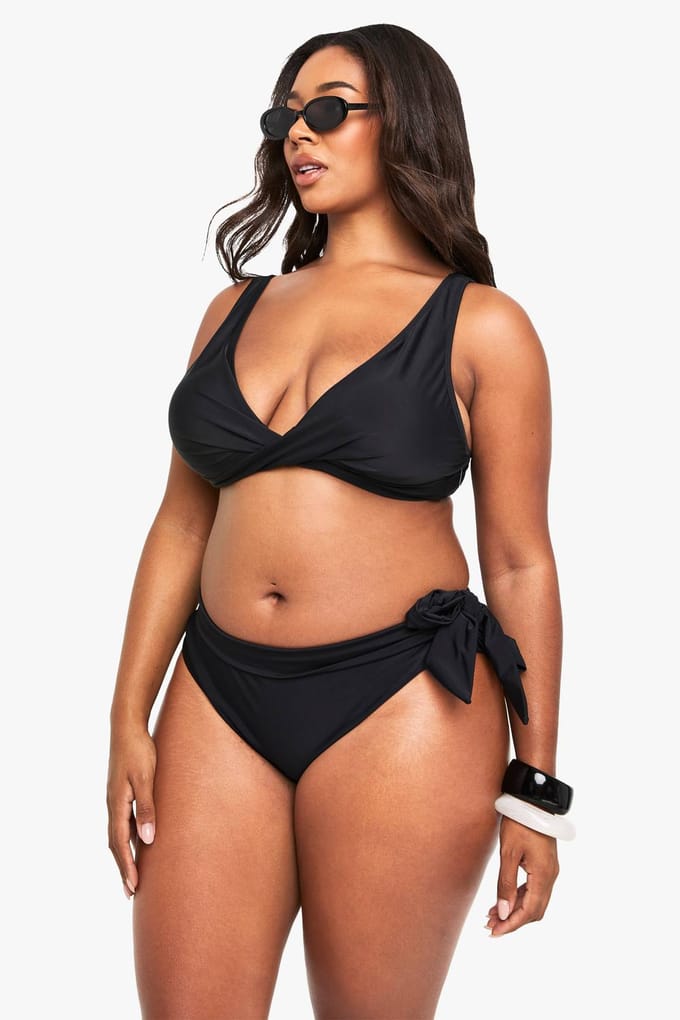 boohoo Dames Plus Wikkel-Bikinitop | Black | Maat: 28