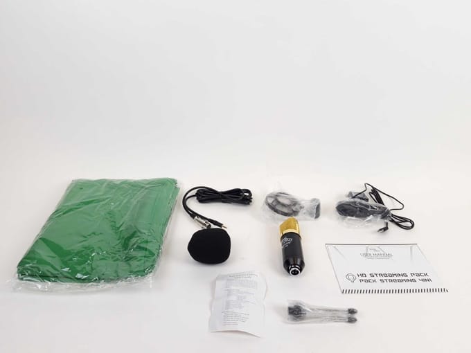 Steelplay Pro HD 4-in-1 Streaming Pack (Webcam / Microphone / Green Screen)