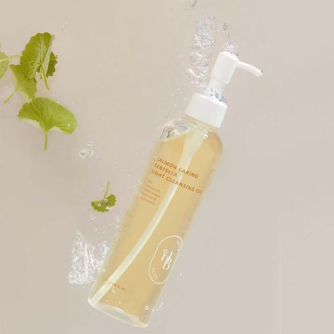 [HEVE BLUE] Salmon Caring Centella Light Cleansing Oil 250ml white