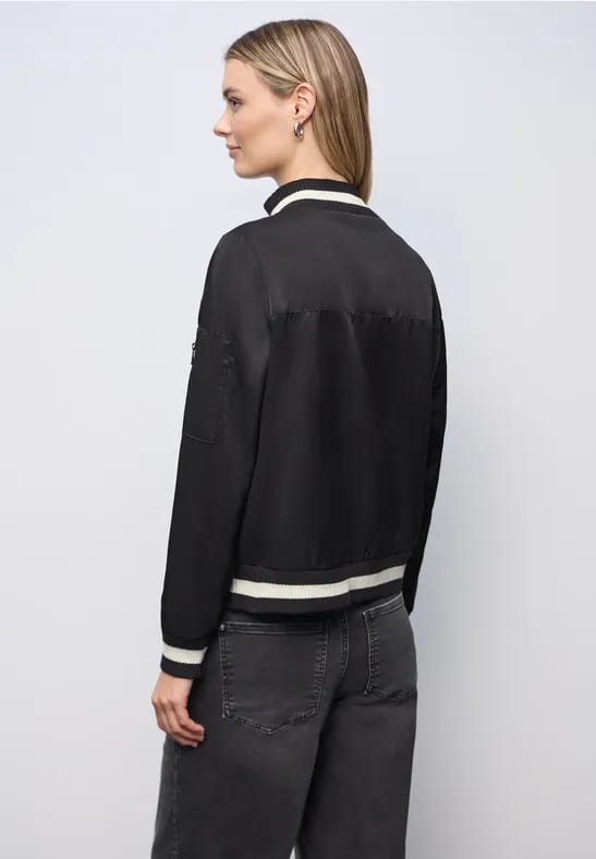 Blouson met college details