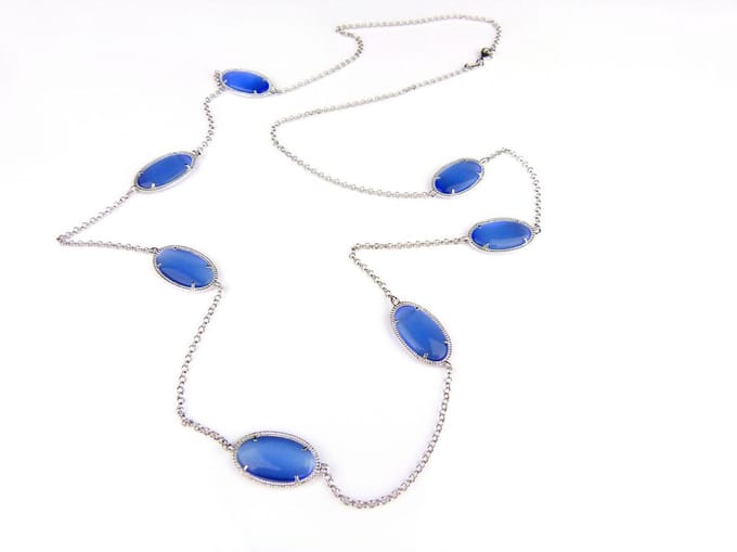Zilveren halsketting collier halssnoer Model Oval met blauwe stenen