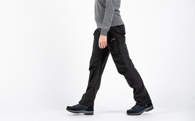 Fjallraven Nikka Curved W Dames Wandelbroek Dark Navy 44