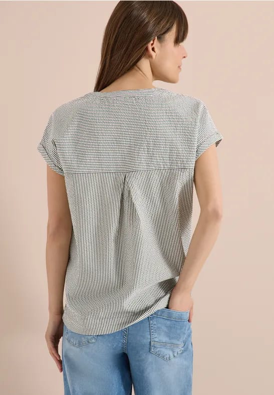 Blouse met gespleten hals in seersucker kwaliteit