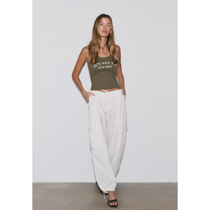 Stradivarius Top met racerback en tekst  Kaki S