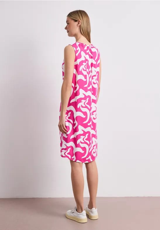 Knielange jurk met ronde hals en print