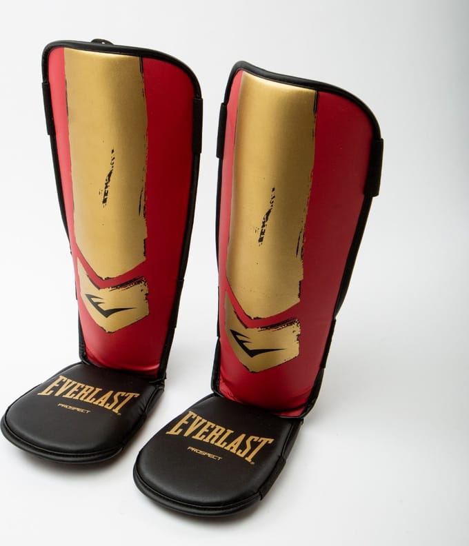 Everlast Prospect Youth Shin Guards, Red/gold, S/M