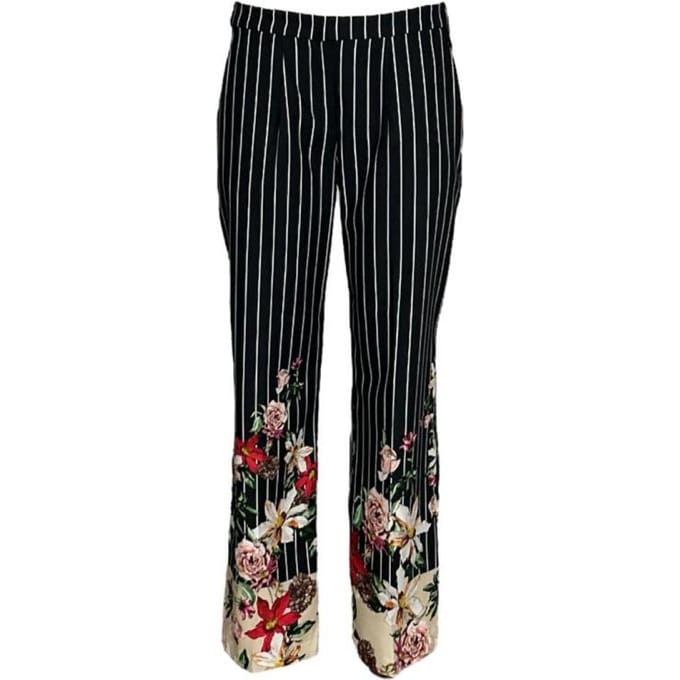 Vrouw Camilla Milano P1070