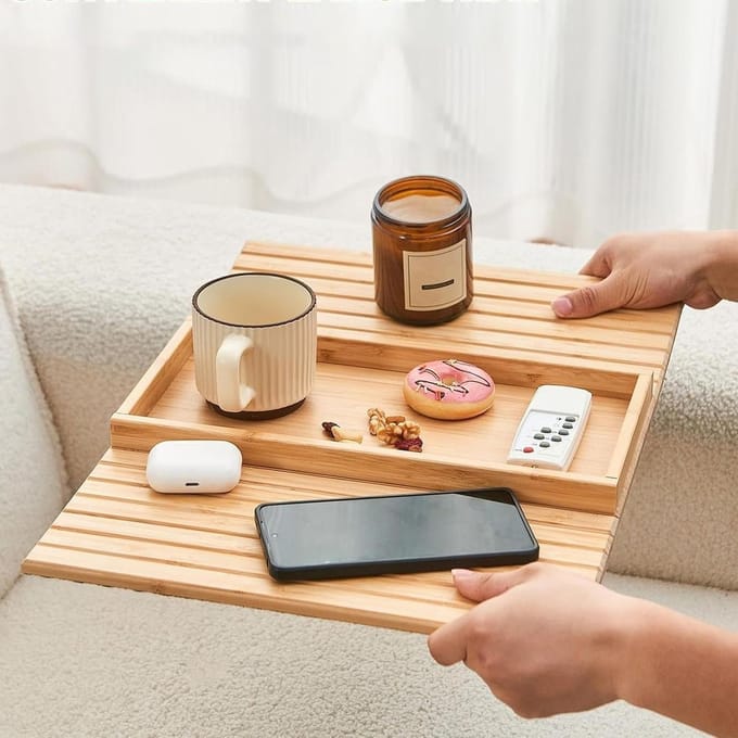 Bank Armleuning Tafel - Sofa Dienblad - Drankjes Plaatsen - Antislip Bekerhouder - Opvouwbaar - Houtkleur
