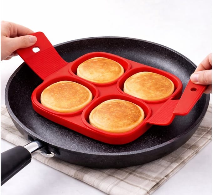 Pannenkoeken Maker I Eierbakvorm I Bakvorm I Bakvorm Ei & Pannenkoek I Antiaanbaklaag I Bakvorm Flipper I Siliconen I Model Vierkant