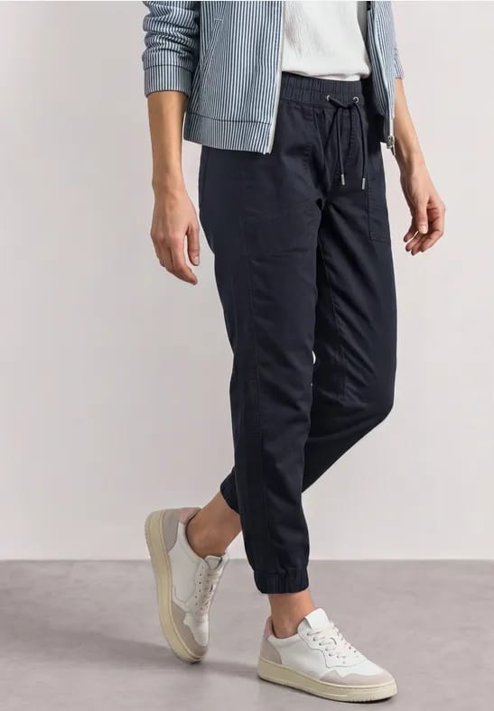 Slim Leg broek in papertouch kwaliteit