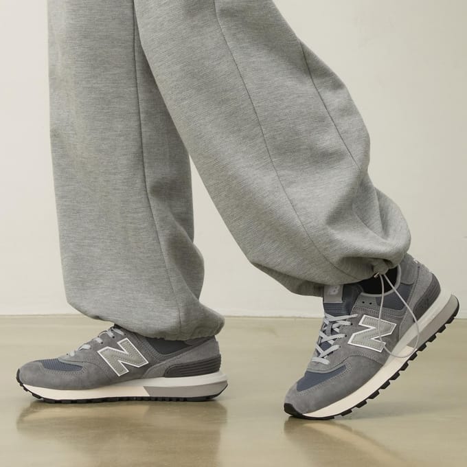 New Balance 574 Legacy Grey Unisex Sneakers U574LGHX 40.5 gray