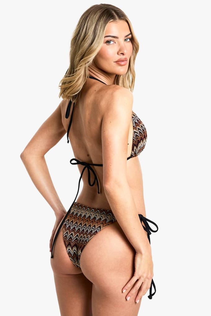 boohoo Dames Gebreide Zigzag Driehoek Bikini Top | Maat: 6