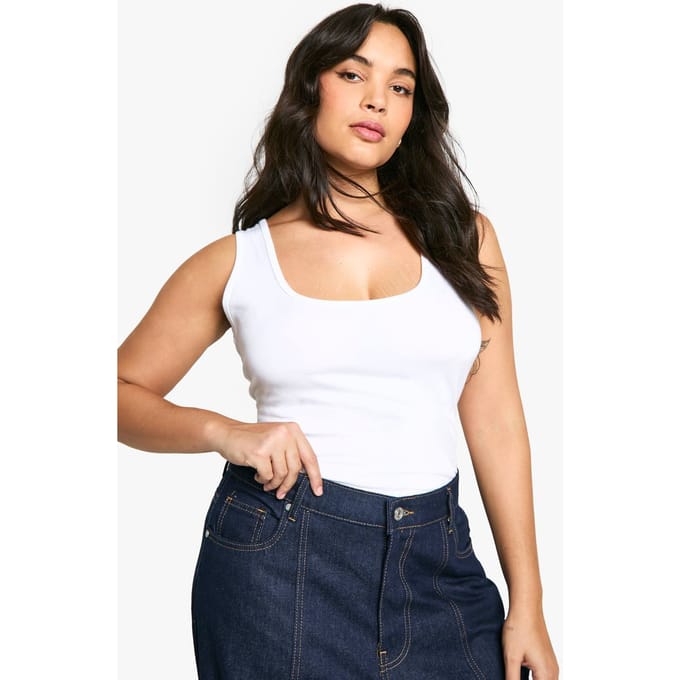 Dames Boohoo Basics Plus Cotton Scoop Neck Mouwloze Bodysuit | White | Maat: 24