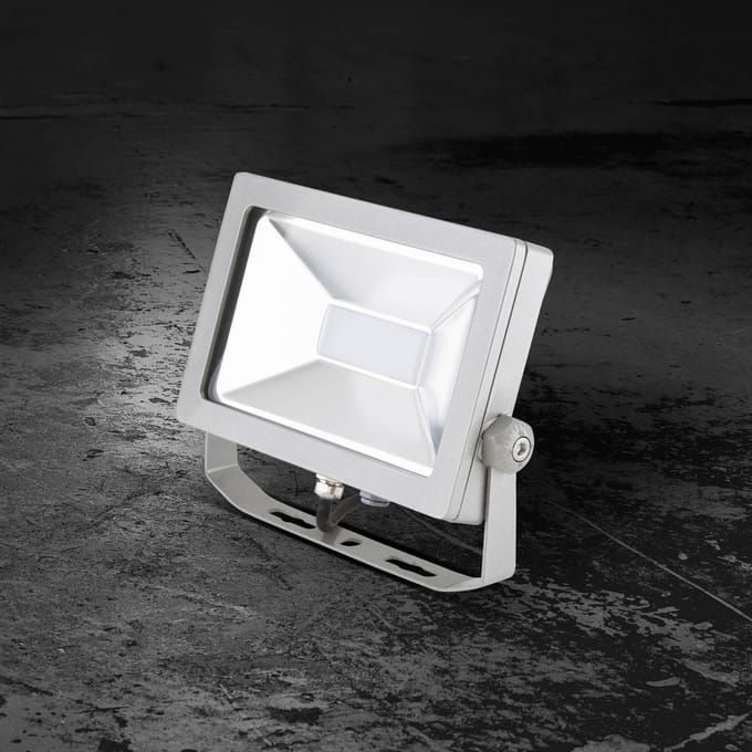 EVN LFA buitenspot zilver plug 3.000K 30W