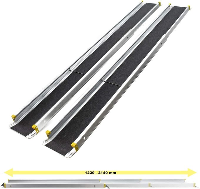 Set van 2 Uitschuifbare Oprijrampen 270 kg met Antislip en Zijranden