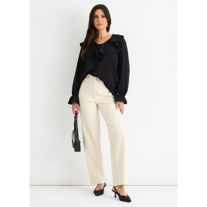 Zwarte wijde blouse met ruches en losse pasvorm