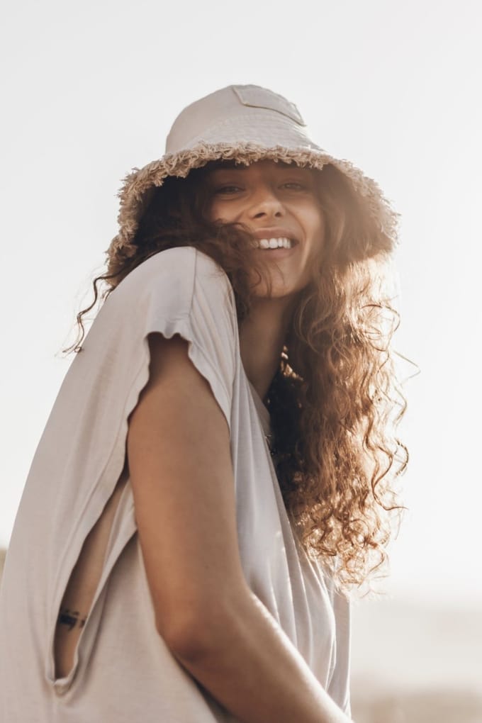 Mikuta The Light Bucket Hat White Taglia: OS | Cappelli Outlet | Donna | Bianco