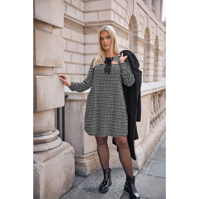 Yours Zwarte Bouclé Minijurk Met Uitgesneden Strik Size 42