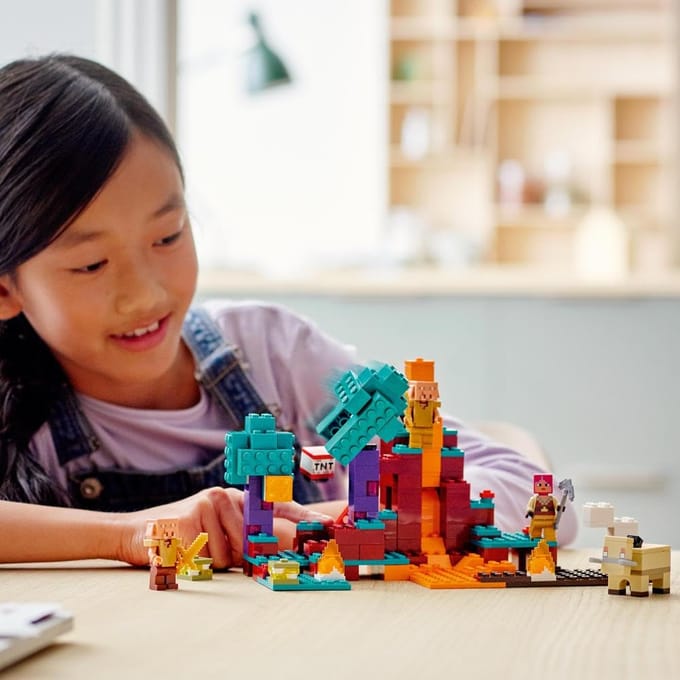 LEGO Minecraft Het verwrongen bos 21168